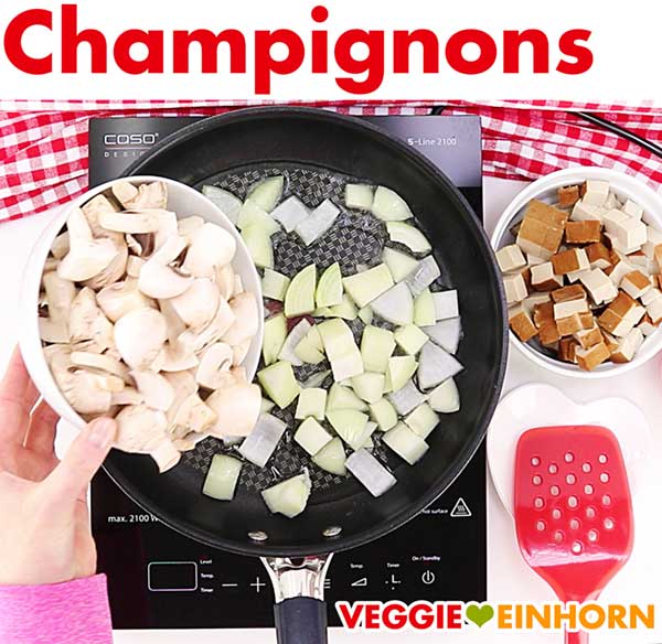 Champignons für Tofu Gulasch
