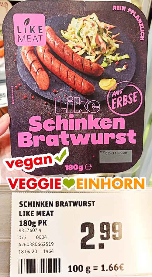 Eine Packung Like Meat Schinken Bratwurst bei Rewe