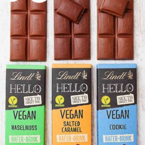 Vegane Schokolade aus dem Supermarkt von Lindt Hello