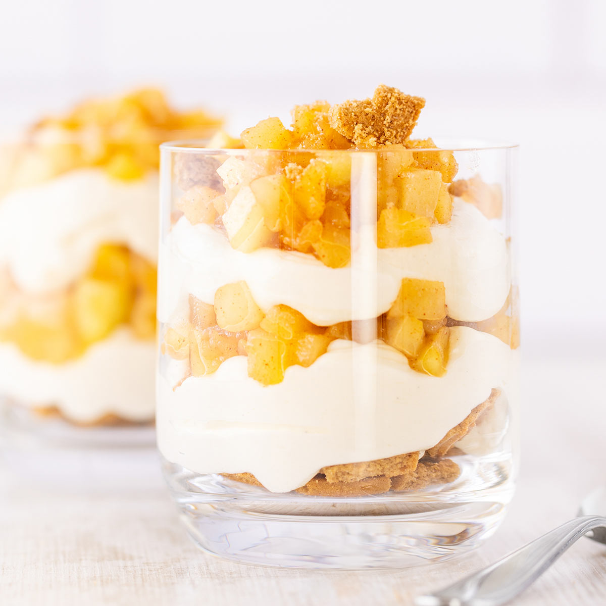 Veganes Apfel Spekulatius Dessert