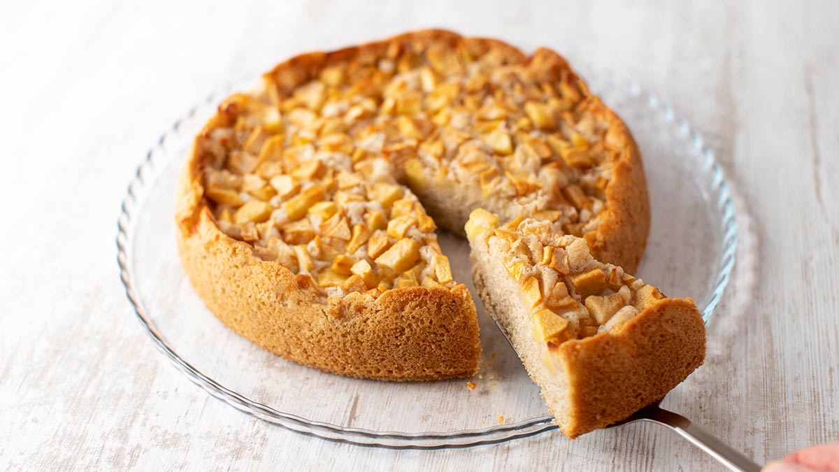 Einfacher Apfelkuchen mit veganer Butter