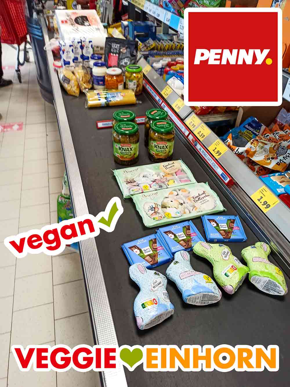 Die Kasse bei Penny mit veganen Süßigkeiten und Schokolade für Ostern