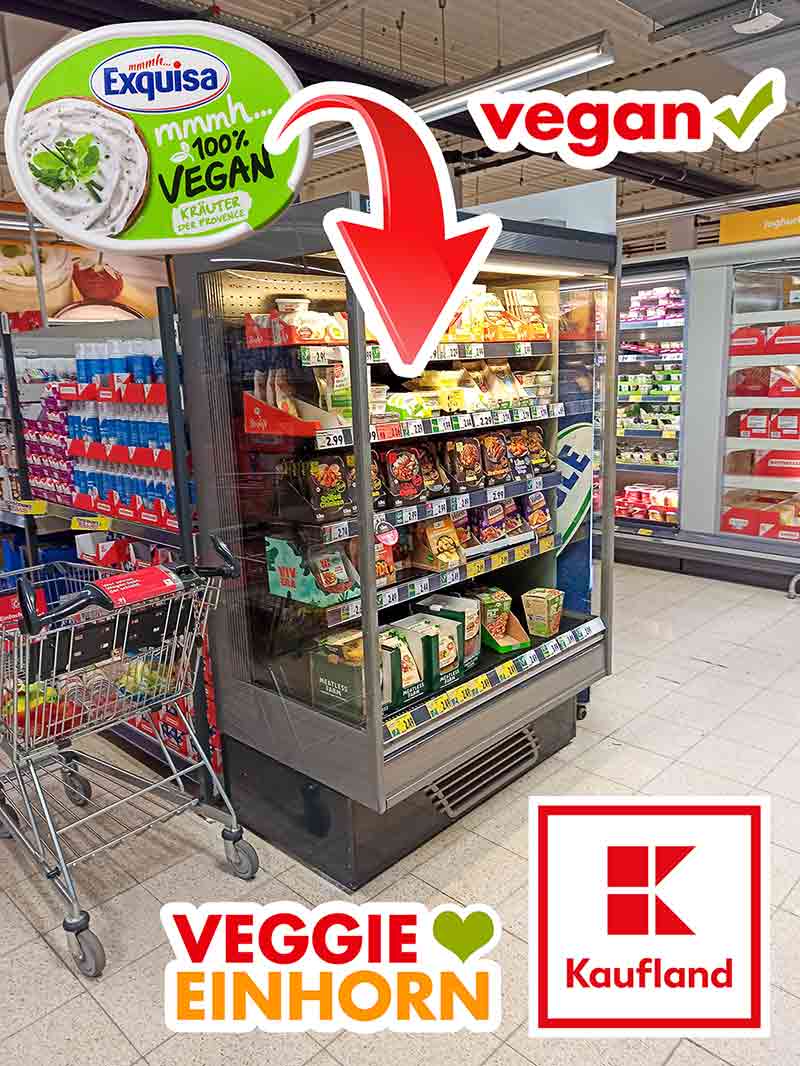 Kühlregal im Supermarkt mit veganem Kräuterfrischkäse von Exquisa