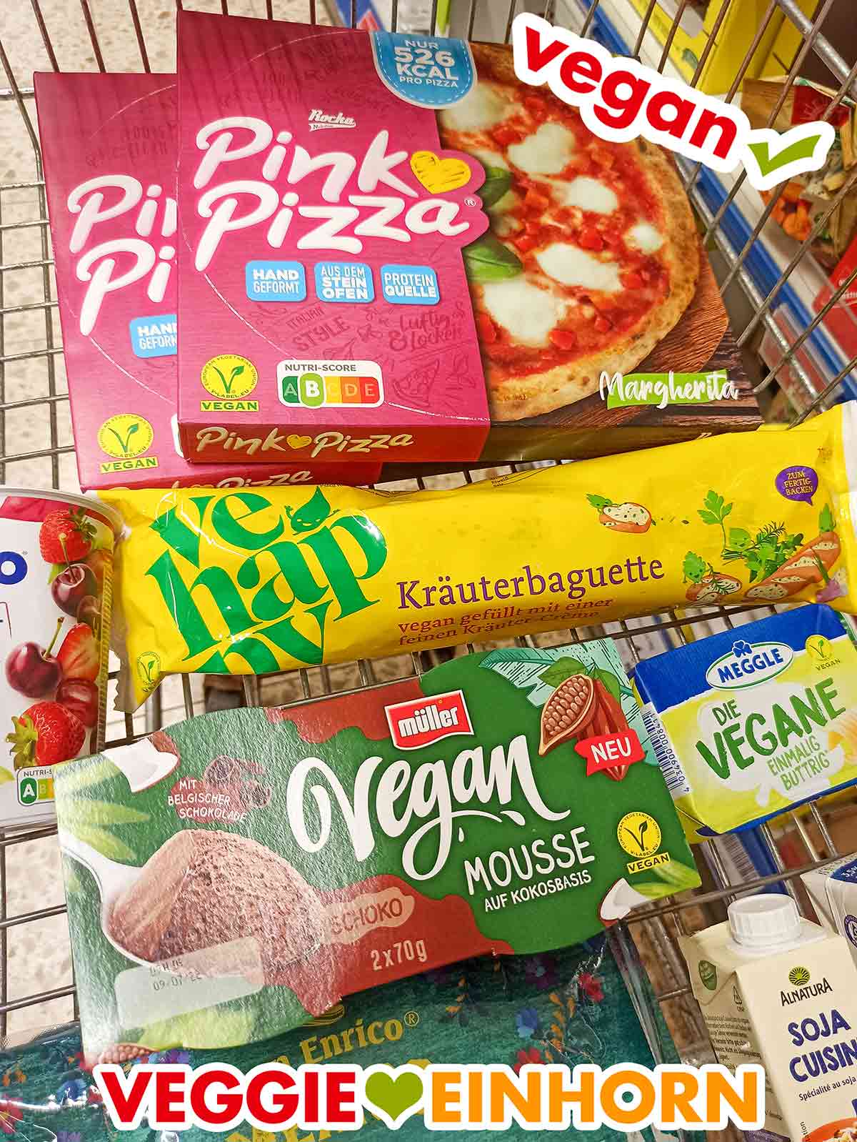 Müller Vegan Mousse Schoko mit anderen veganen Lebensmitteln im Einkaufswagen