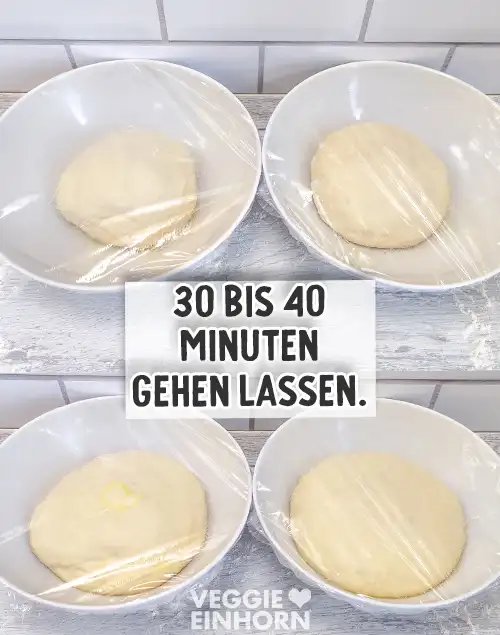 Zwei weiße Schüsseln mit Teigkugeln vor und nach dem Gehen, der Teig ist nach 30 bis 40 Minuten deutlich aufgegangen und größer geworden.
