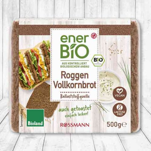 Eine Packung veganes Roggenvollkornbrot von Rossmann