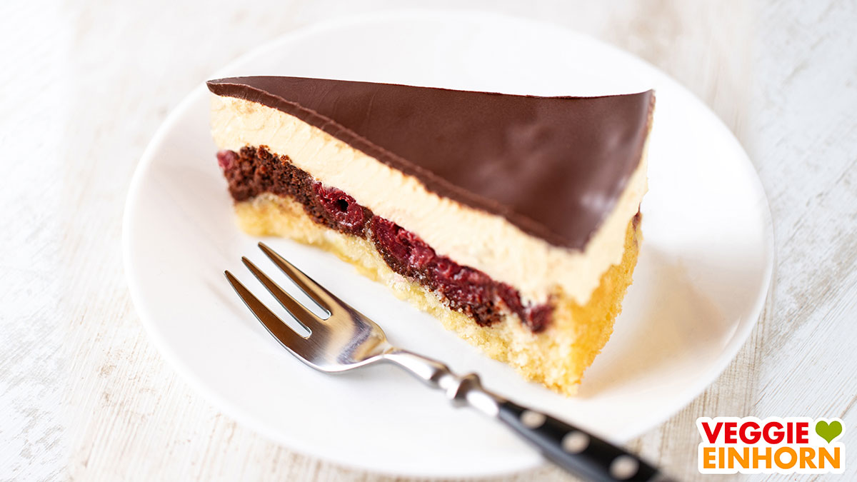 Runde vegane Donauwellen Torte
