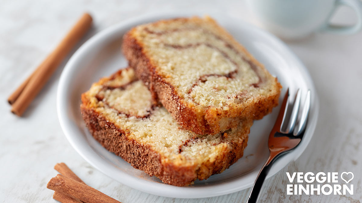 Saftiger veganer Zimtkuchen