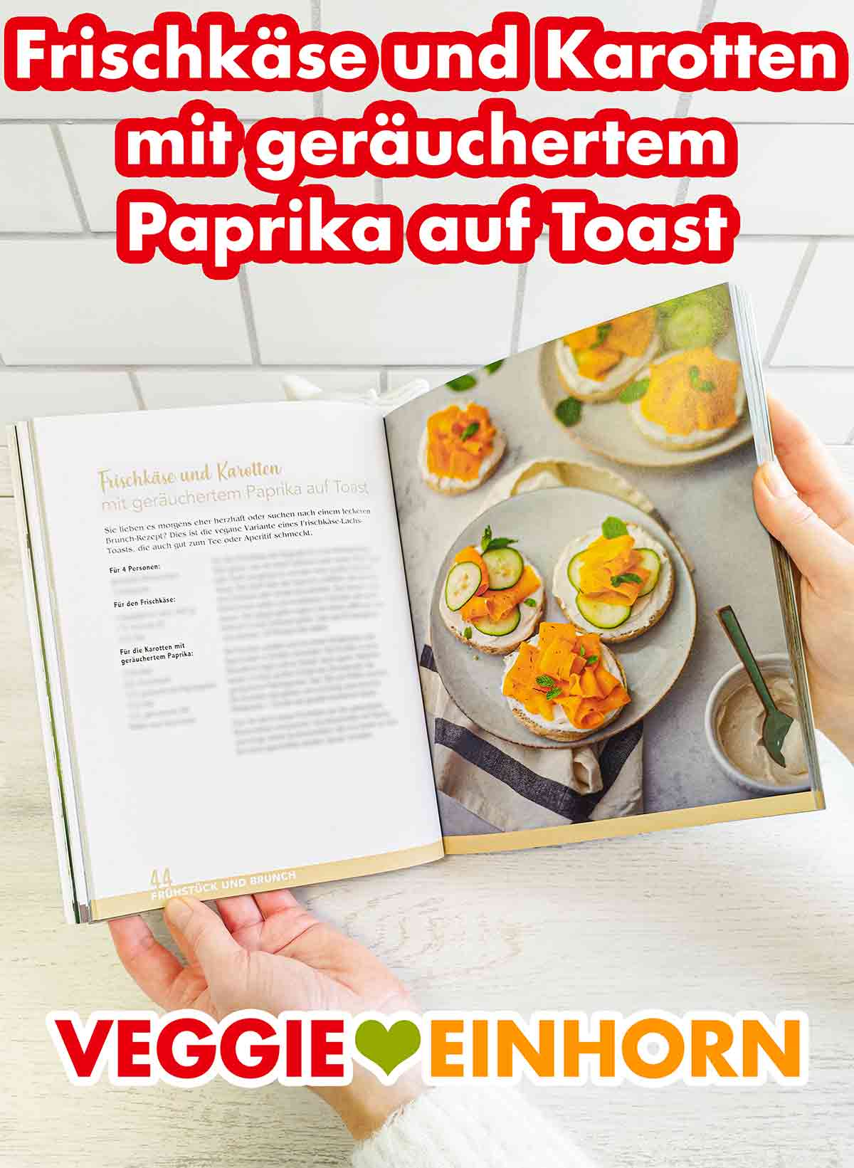Frischkäse und Karotten mit geräuchertem Paprika auf Toast im Kochbuch Vegan und Günstig