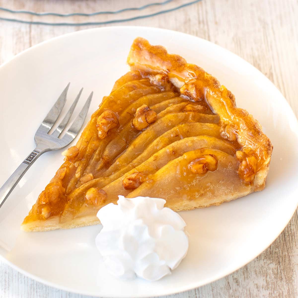 Vegane Birnentarte mit Walnüssen