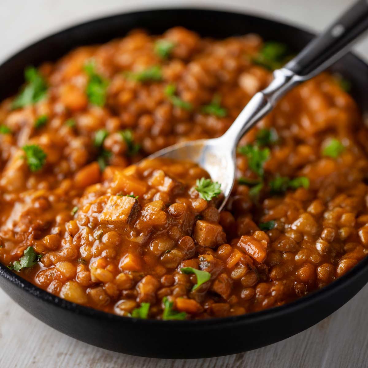 Einfache vegane Linsensuppe