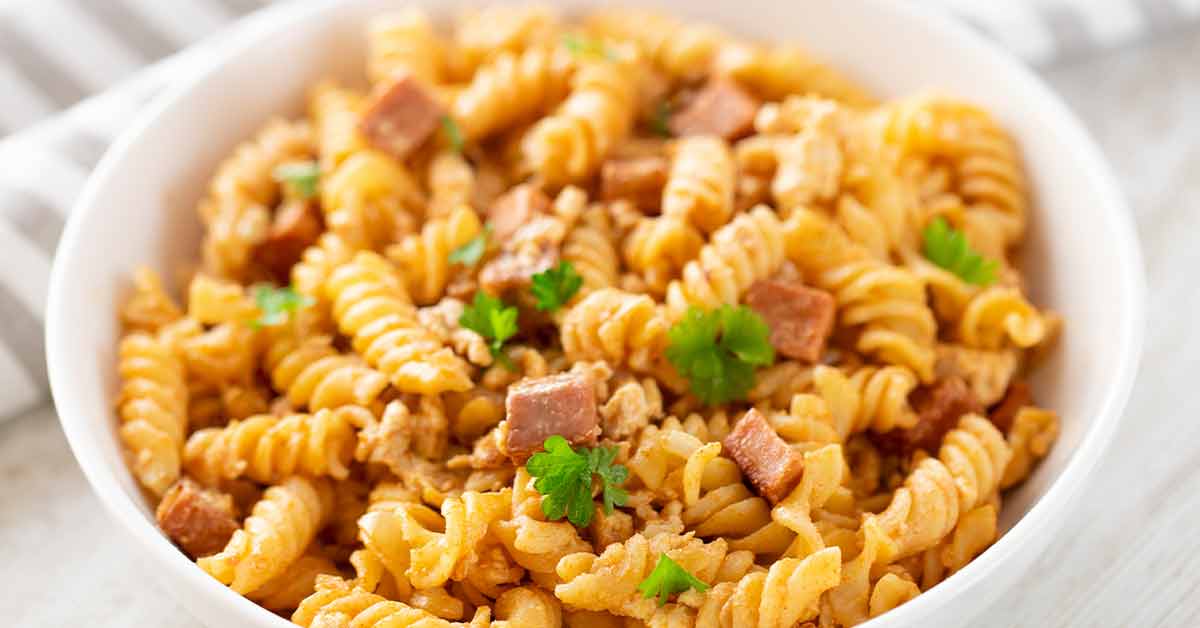 Vegane Leberkäse Nudeln
