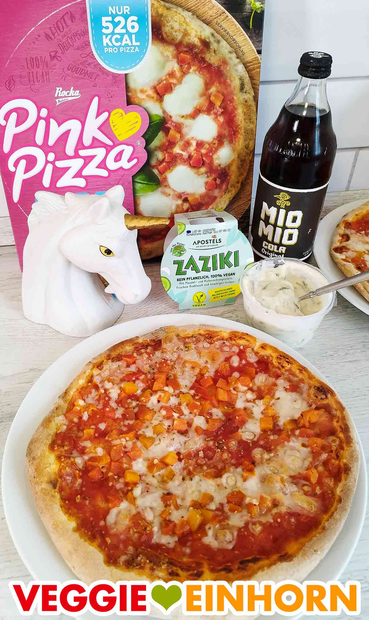 Veganer Zaziki, vegane Pizza und vegane Cola