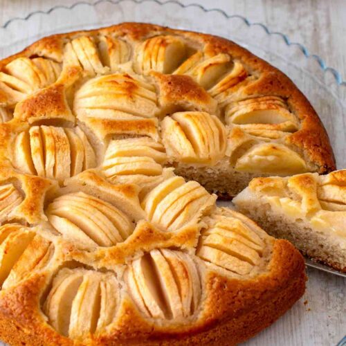 Veganer versunkener Apfelkuchen mit Öl