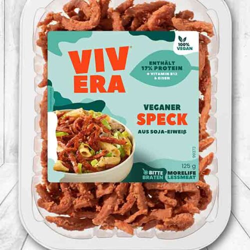 Eine Packung veganer Speck von Vivera