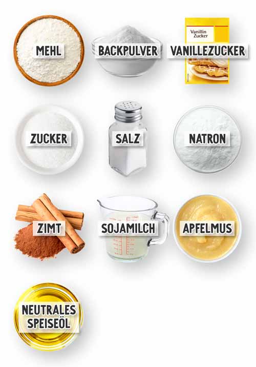 Zutaten für veganen Rührkuchen mit Apfelmus: Mehl, Backpulver, Vanillezucker, Zucker, Salz, Natron, Zimt, Sojamilch, Apfelmus, neutrales Speiseöl. 